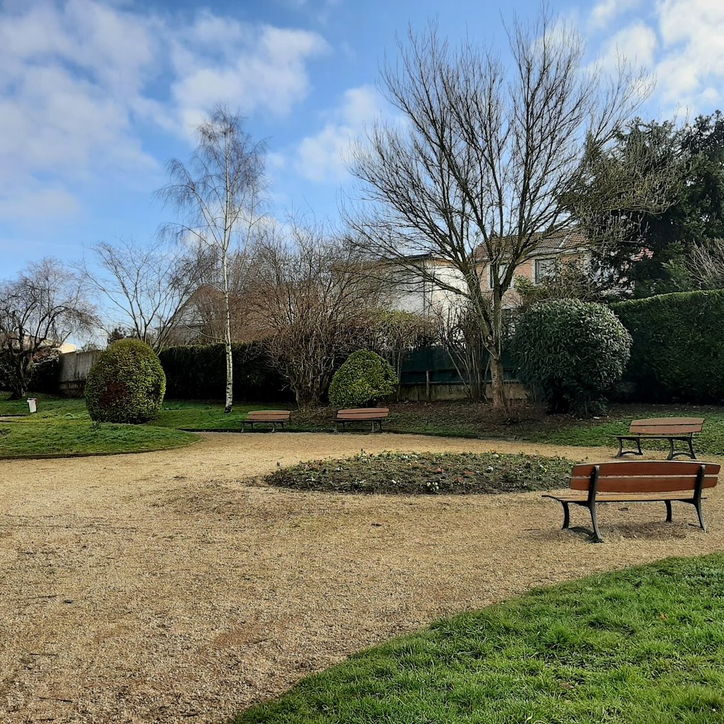 Square du Clair Vallon 1
